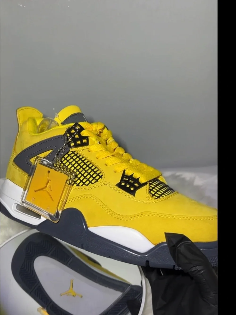 Yellow Retro Basketball Sneakers - Unbranded